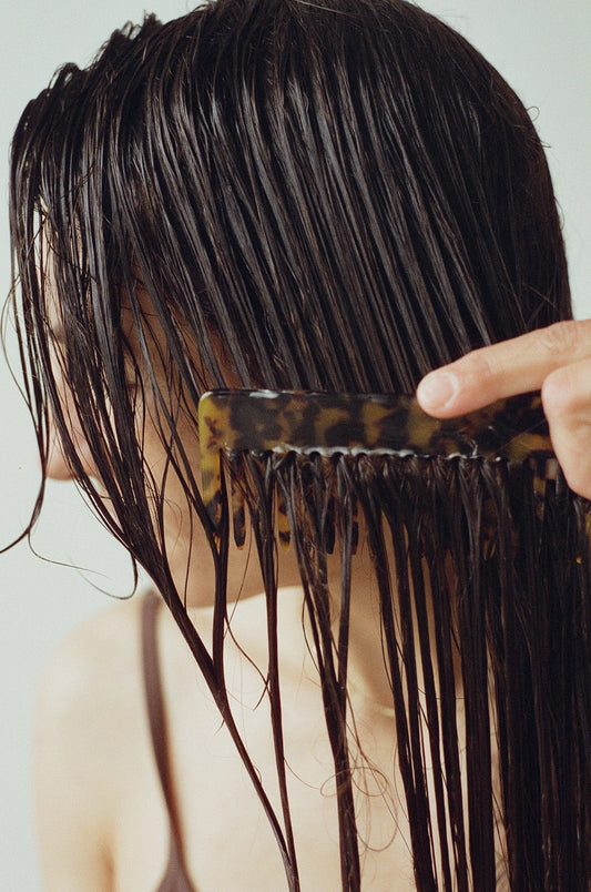 SOS : Save Our Scalp - UNDER LUNA™ 