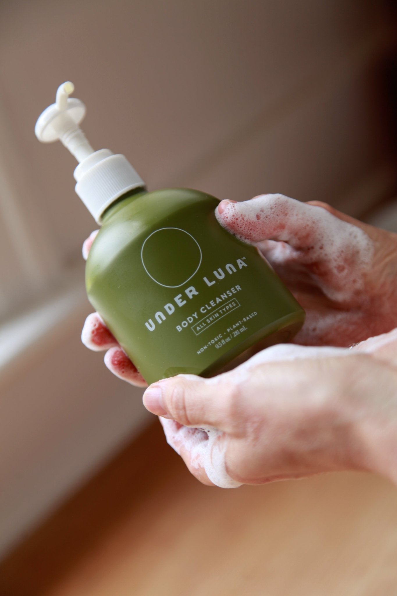 Body in Balance Skincare Set - UNDER LUNA™ Body Wash